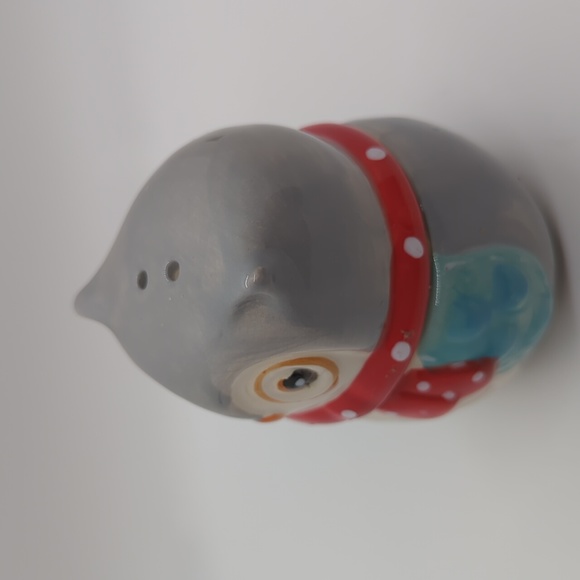 Magnetic Owl Salt Pepper Set - Picture 2 of 5